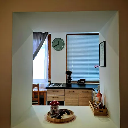 No°21 *